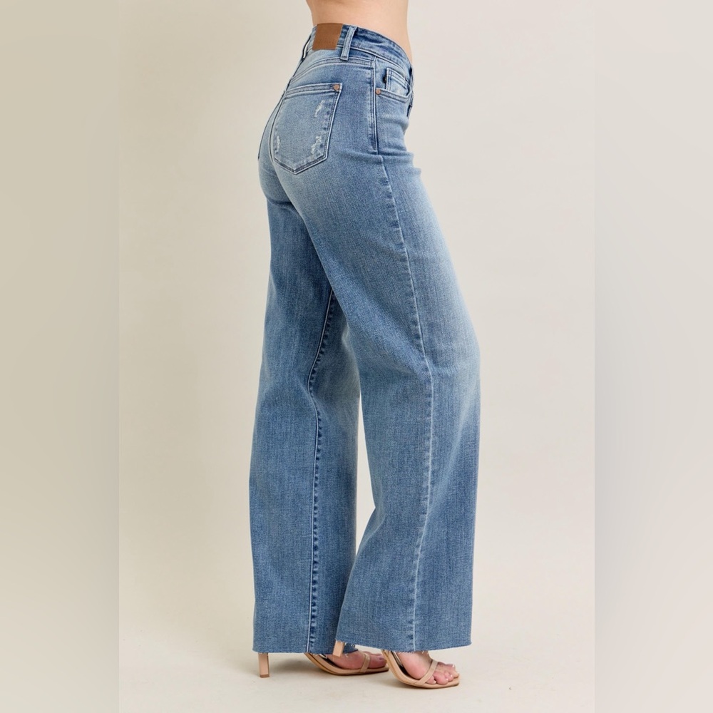 Judy Blue Full Size V - Front Baggy Jeans Plus Size - Picture 5 of 11